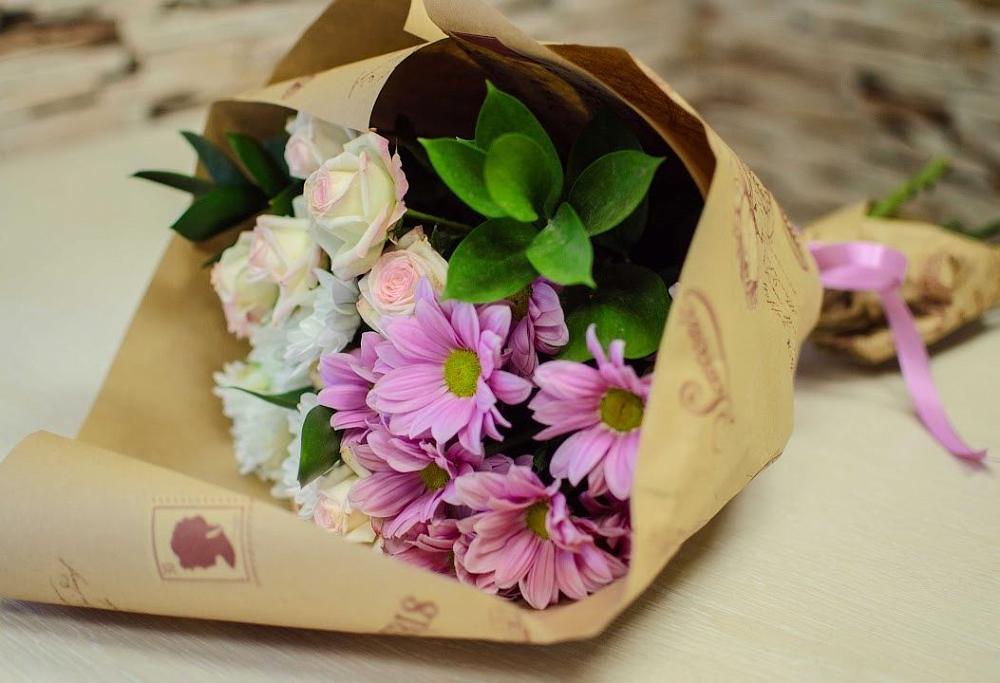 Букет цветов из: Розы и Хризантемы в Котово