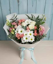 Букет цветов из:  Розы, Лизиантусы и Хризантемы в Котово