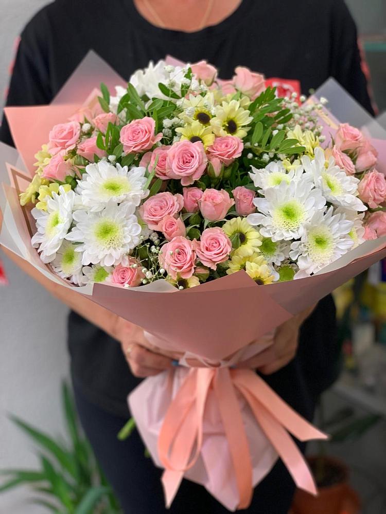 Букет цветов из: Розы и Хризантемы в Котово