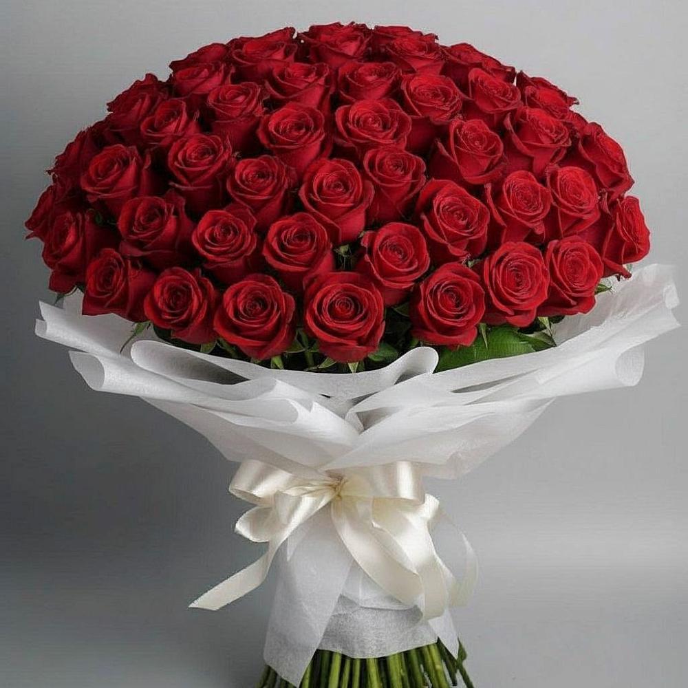 Букет 101 Красная роза Блэк Мэджик в Котово