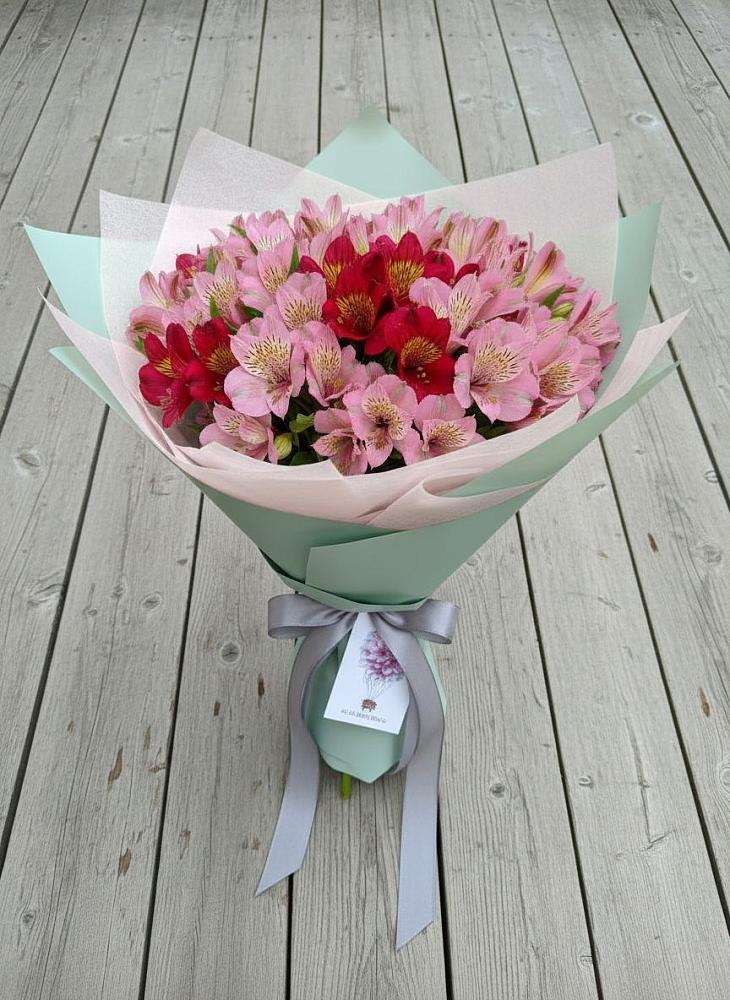 Букет цветов из: Альстромерии в Котово