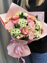 Букет нежные объятья в Котово Букет цветов из: Гвоздики, Розы и Хризантемы в Котово