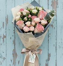 Букет цветов из:  Розы в Котово
