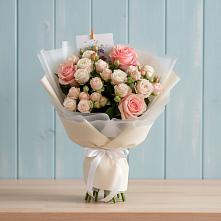 Букет цветов из:  Розы в Котово
